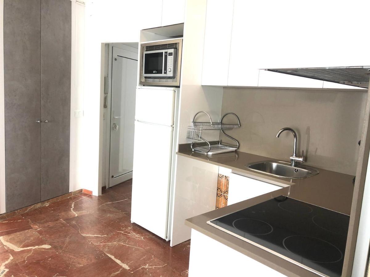 PALMERAS - Apartamento en el centro de Roses - cerca de la playa - terraza - wifi Exterior foto
